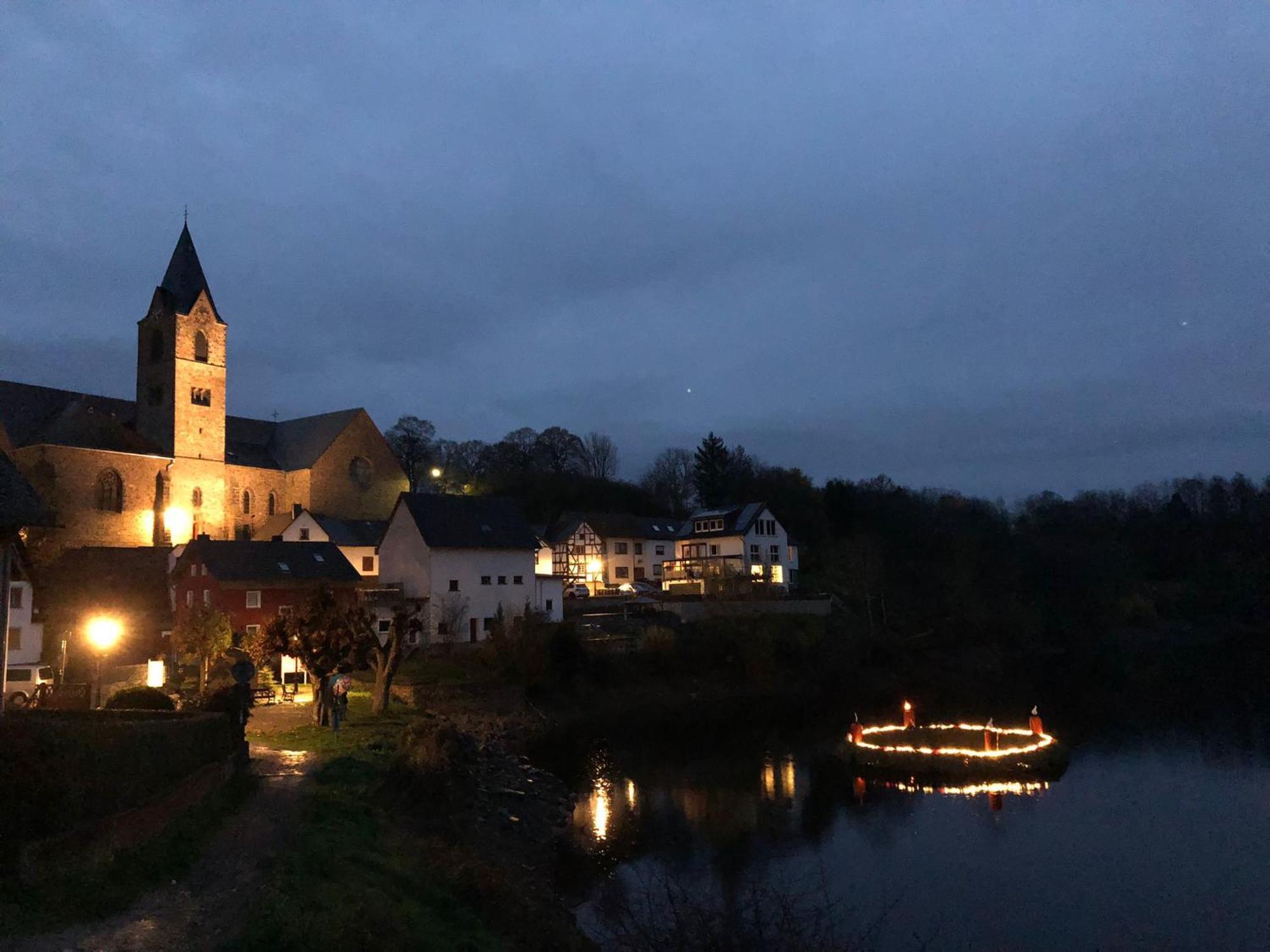 Ritterstube - Eifelstuben Mit Charme, Naehe See Und Burg, Aussergewoehnlich, Vulkaneifel 乌尔门 外观 照片